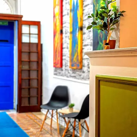 Modern Twin Next To Valletta! *