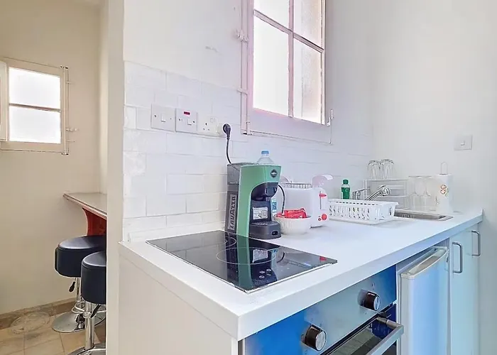 Modern Twin Apartment3 Next To Valletta!