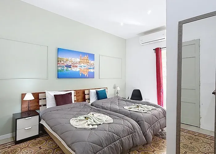 Modern Twin Next To Valletta! * Il-Furjana